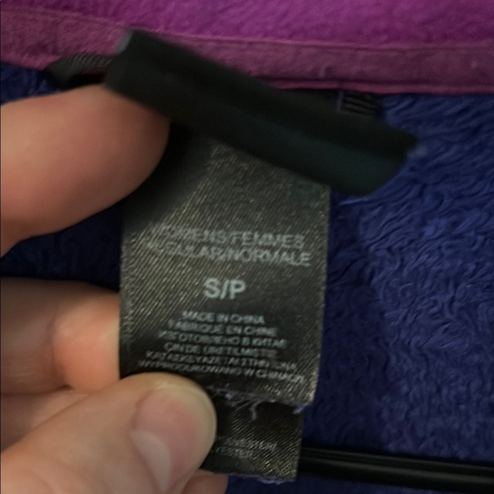 Women’s north face purple Sherpa jacket in size small - Picture 2 of 8